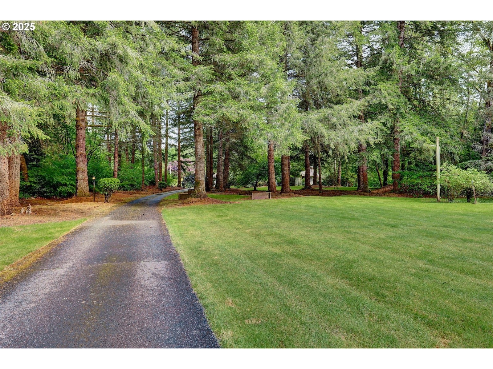 42400 SE MARMOT RD, SANDY, OR 97055