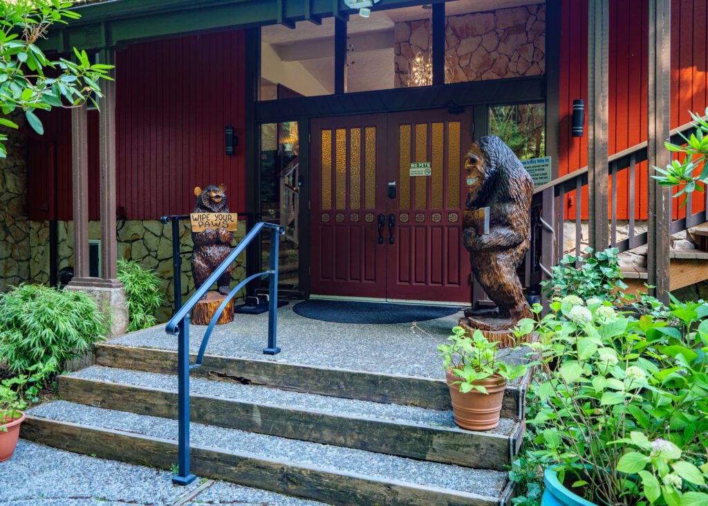 194894 HIGHWAY 101, FORKS, WA 98331