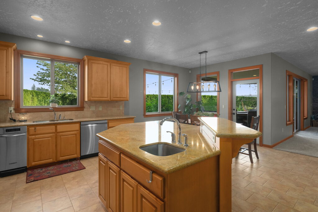 29209 SE Highway 212 Boring, OR 97009